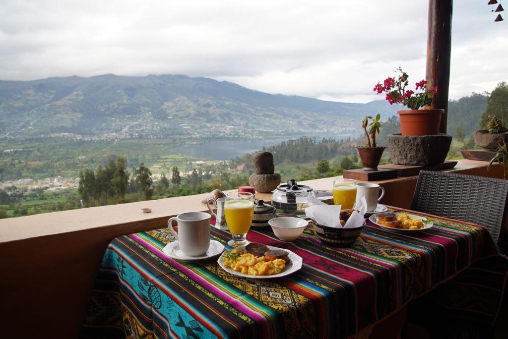 Samay Toa Hotel Otavalo Eksteriør billede